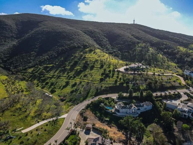 1790 La Plaza, San Marcos, CA 92078