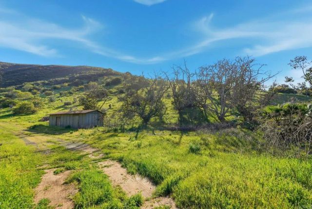 1790 La Plaza, San Marcos, CA 92078