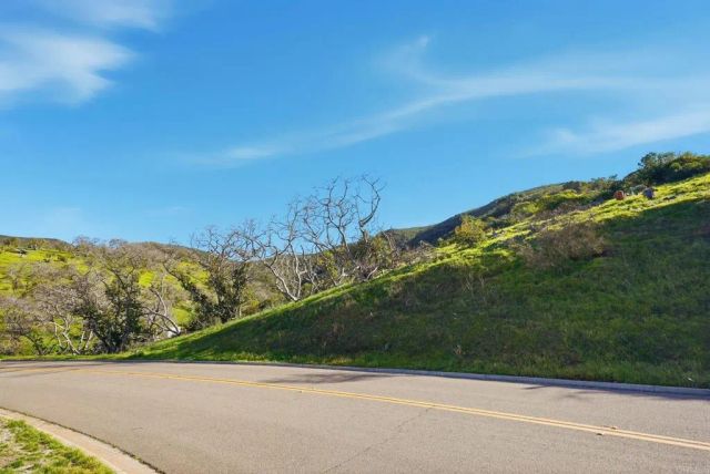 1790 La Plaza, San Marcos, CA 92078