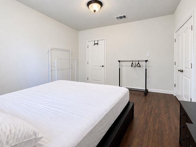 17002 Brewer Blackbird DR, Pflugerville, TX 78660