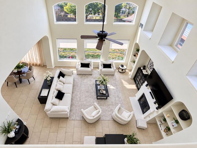 17002 Brewer Blackbird DR, Pflugerville, TX 78660