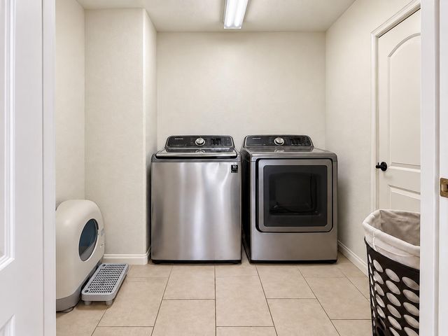 17002 Brewer Blackbird DR, Pflugerville, TX 78660