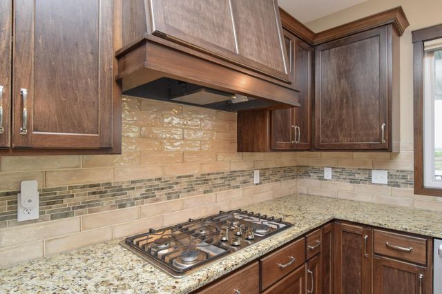 4930 130th Court NE, Blaine, MN 55449
