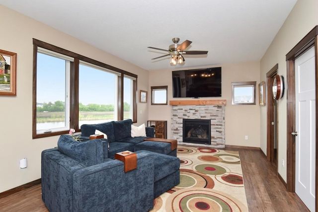 4930 130th Court NE, Blaine, MN 55449