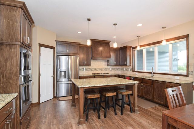 4930 130th Court NE, Blaine, MN 55449