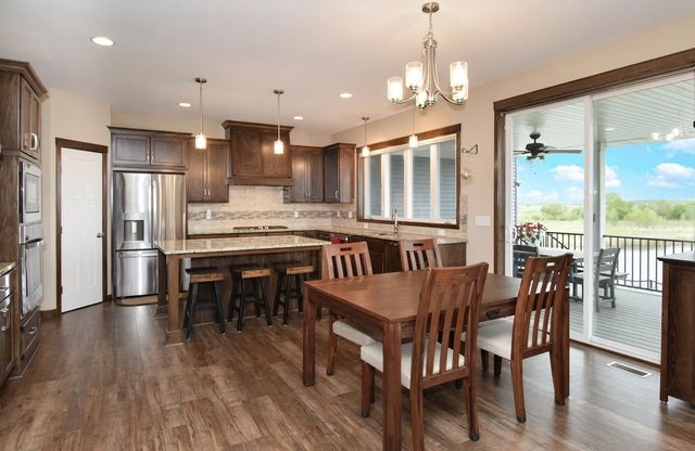 4930 130th Court NE, Blaine, MN 55449