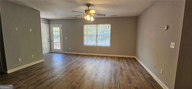 316 Waterford Drive, Calhoun, GA 30701