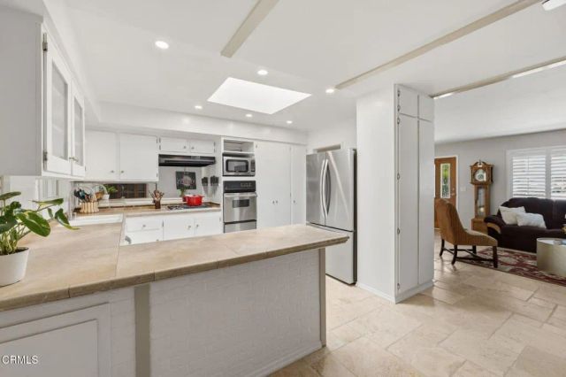 1256 Rugby Avenue, Ventura, CA 93004