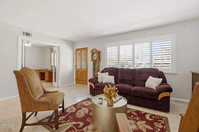 1256 Rugby Avenue, Ventura, CA 93004