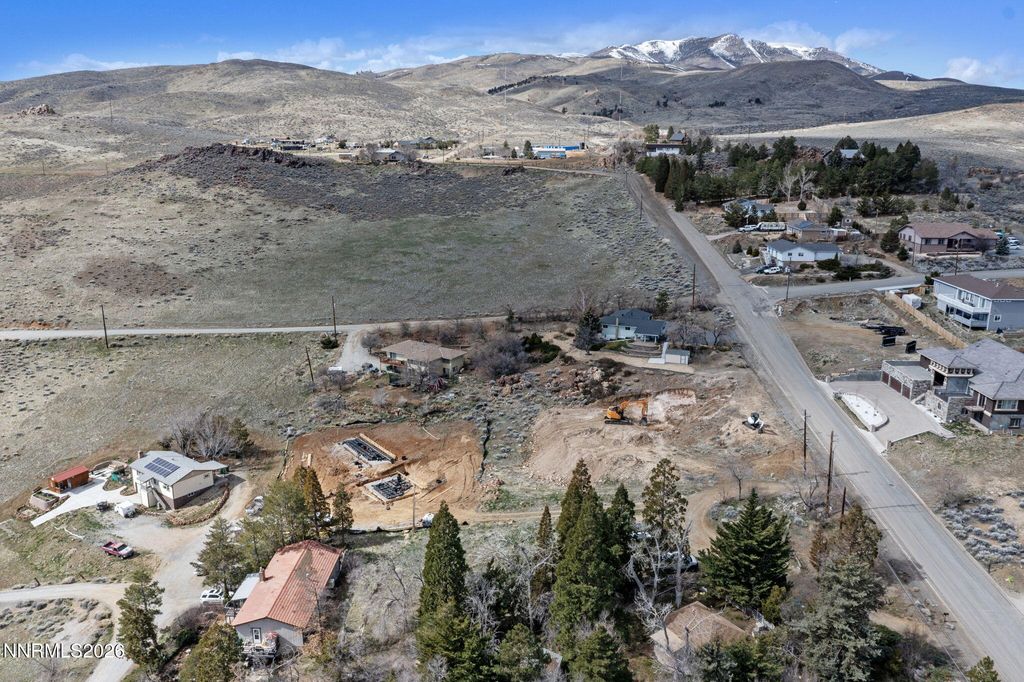 Image 16 of property listing at 620 Hoge Road, Reno, NV 89506