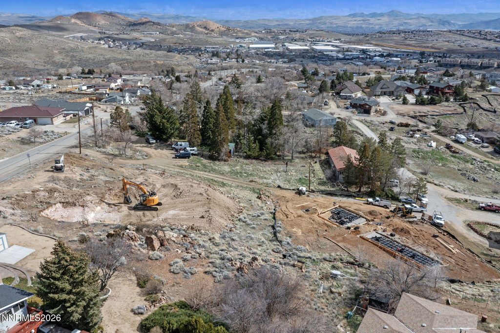 Image 20 of property listing at 620 Hoge Road, Reno, NV 89506