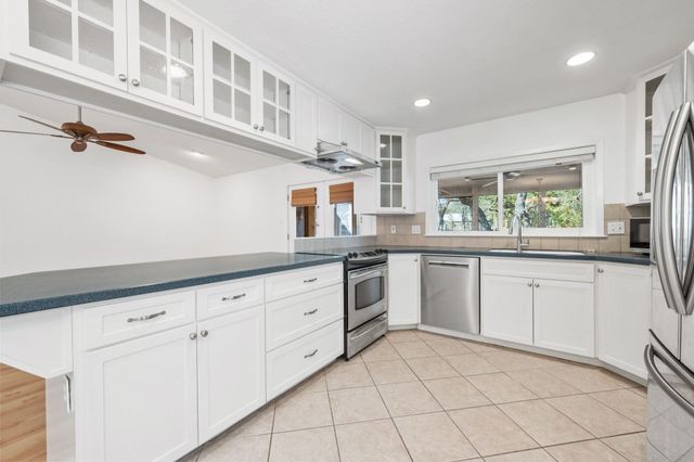 11904 Highland Oaks TRL, Austin, TX 78759