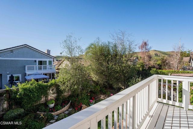 443 White Swan Court, Simi Valley, CA 93065