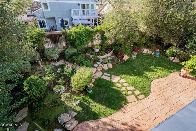 443 White Swan Court, Simi Valley, CA 93065