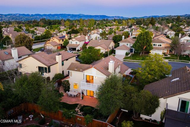 443 White Swan Court, Simi Valley, CA 93065