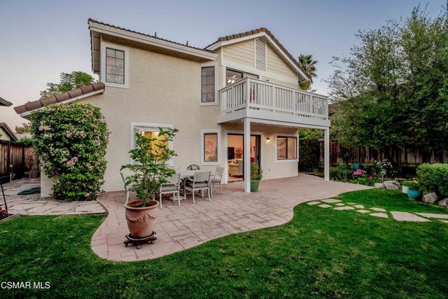 443 White Swan Court, Simi Valley, CA 93065