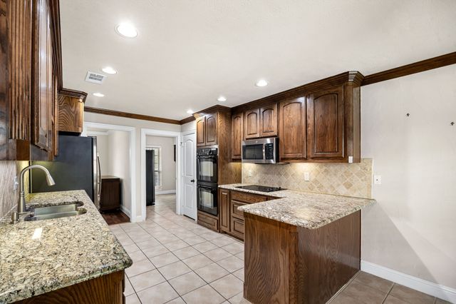 3709 Sandia Drive, Plano, TX 75023