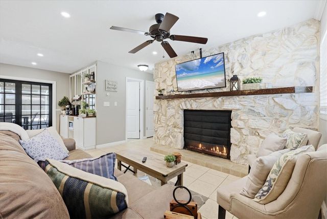 3818 BUCKEYE CIRCLE, Sarasota, FL 34232