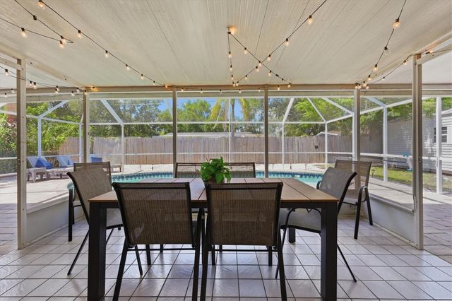 3818 BUCKEYE CIRCLE, Sarasota, FL 34232