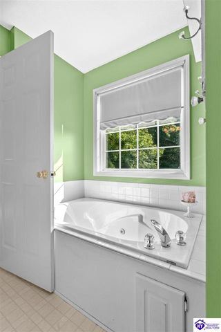 289 Schlaefer Way, Rineyville, KY 40162