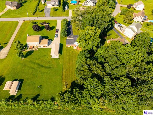289 Schlaefer Way, Rineyville, KY 40162