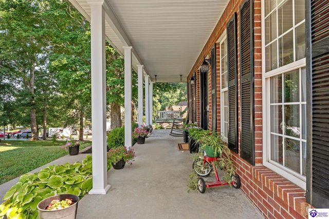 289 Schlaefer Way, Rineyville, KY 40162