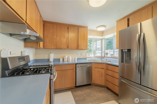 13810 56th Drive SE, Everett, WA 98208