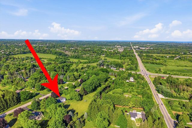 7881 Hill 'N Dale COURT, Cedarburg, WI 53012