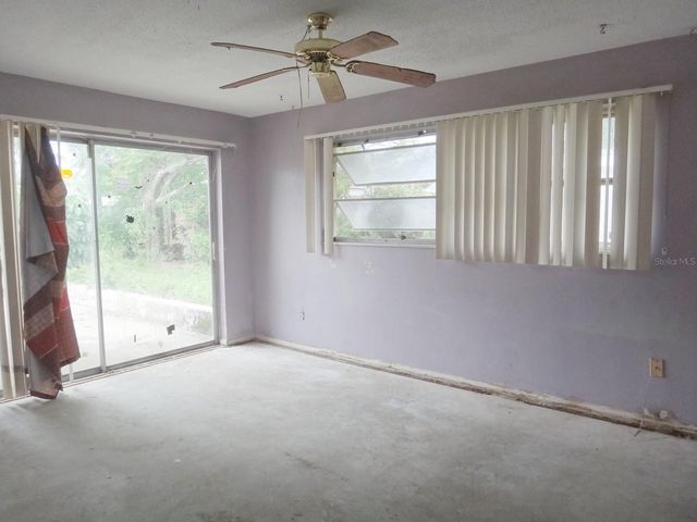 1913 KINGS HIGHWAY, Clearwater, FL 33755