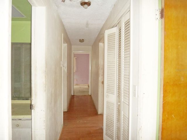 1913 KINGS HIGHWAY, Clearwater, FL 33755
