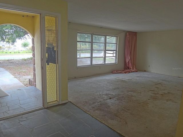 1913 KINGS HIGHWAY, Clearwater, FL 33755