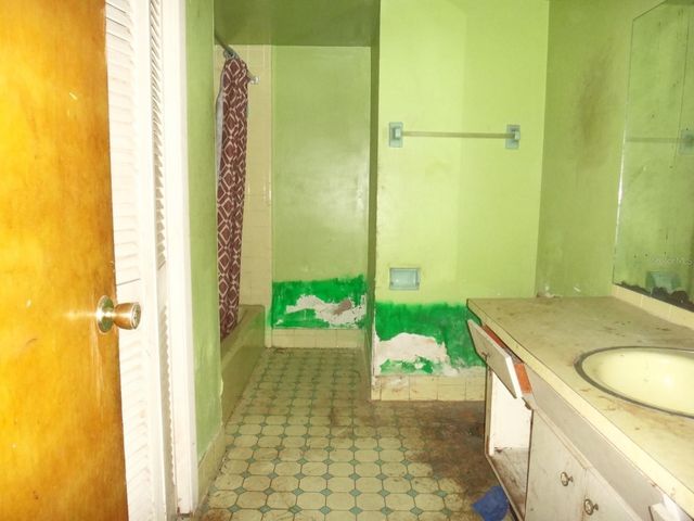 1913 KINGS HIGHWAY, Clearwater, FL 33755