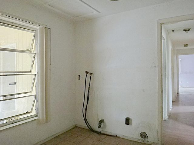 1913 KINGS HIGHWAY, Clearwater, FL 33755