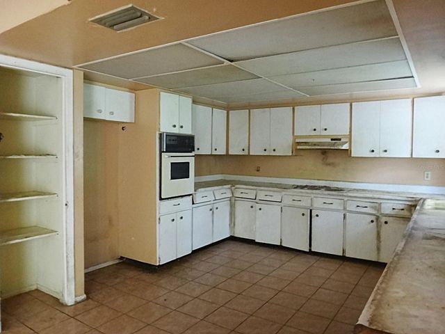 1913 KINGS HIGHWAY, Clearwater, FL 33755