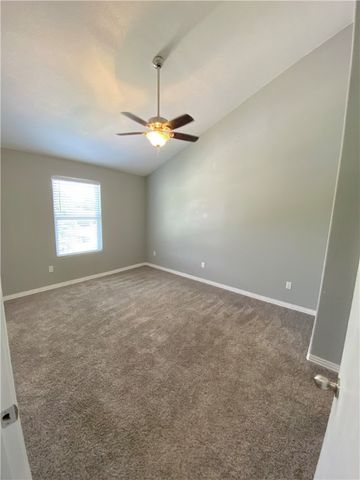 133 S Pinyon Point, Fayetteville, AR 72701