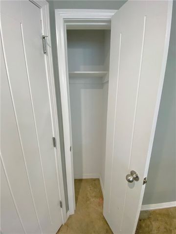 133 S Pinyon Point, Fayetteville, AR 72701