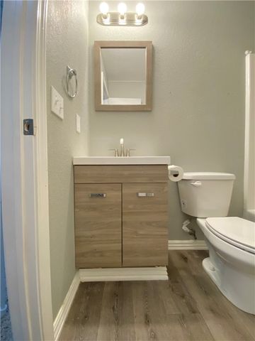 133 S Pinyon Point, Fayetteville, AR 72701