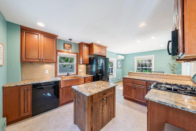 1026 W CALUMET STREET, Appleton, WI 54915