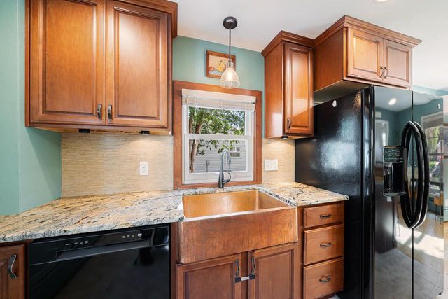1026 W CALUMET STREET, Appleton, WI 54915
