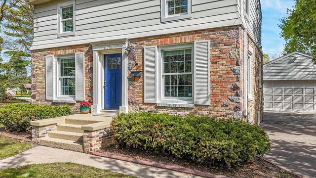 1026 W CALUMET STREET, Appleton, WI 54915