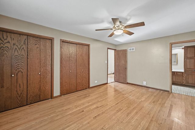 12839 S Ponderosa Drive, Palos Heights, IL 60463
