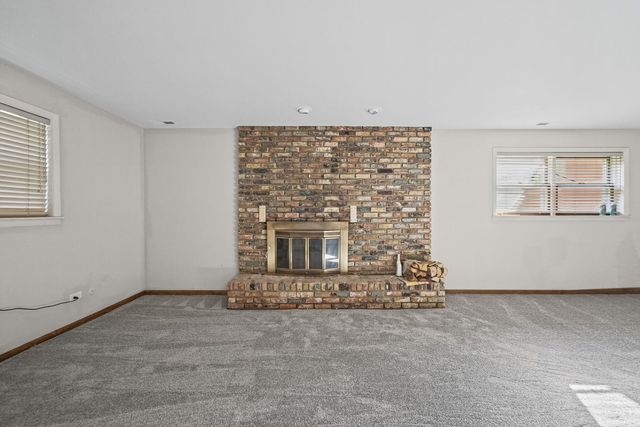 12839 S Ponderosa Drive, Palos Heights, IL 60463