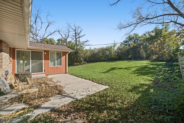 12839 S Ponderosa Drive, Palos Heights, IL 60463