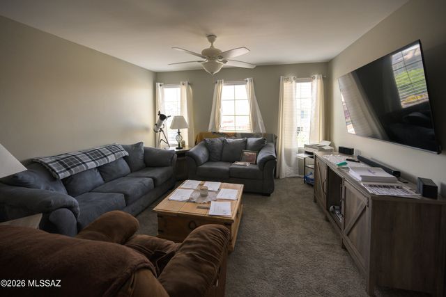 12093 E Ryscott Circle, Vail, AZ 85641