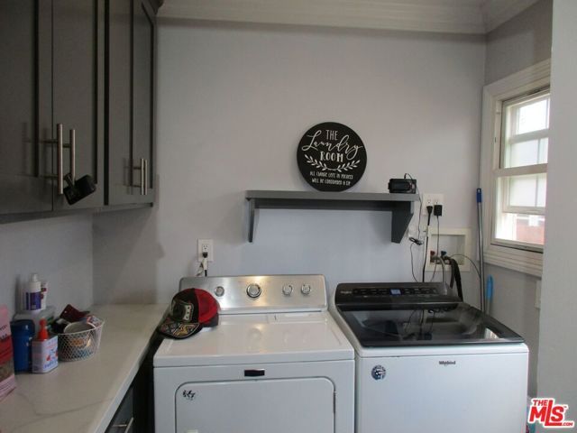 1829 W 84th Place, Los Angeles, CA 90047