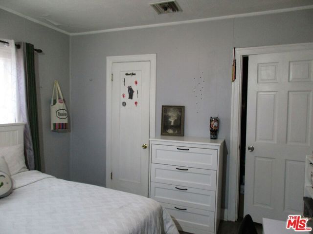 1829 W 84th Place, Los Angeles, CA 90047