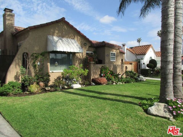 1829 W 84th Place, Los Angeles, CA 90047