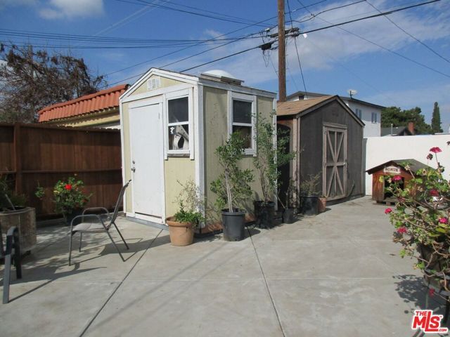1829 W 84th Place, Los Angeles, CA 90047