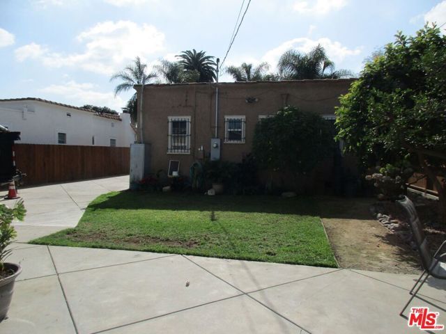1829 W 84th Place, Los Angeles, CA 90047
