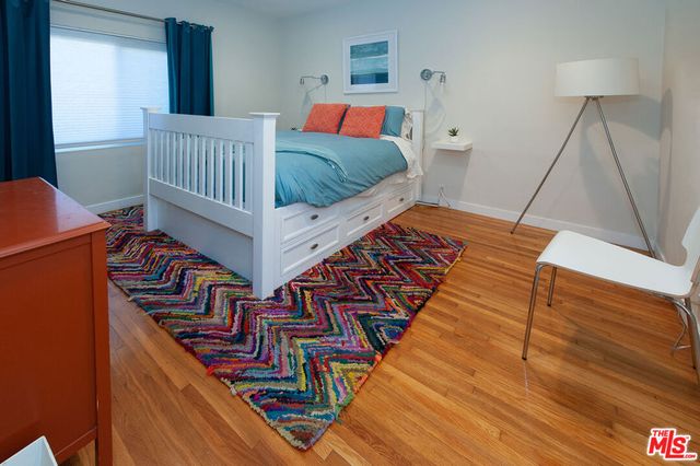 5226 College View Avenue, Los Angeles, CA 90041